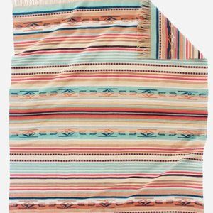Pendleton, Jacquard Fringed Throw Chimayo Coral